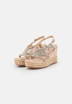 Alma En Pena Sandalen Met Plateauzool - Beige -Alma En Pena Winkel 786b34059ca44759a8bcd970e7e6e3d8