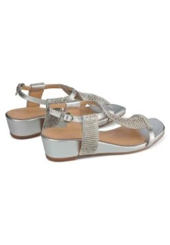 Alma En Pena Garfia - Sandalen Met Sleehak - Plata -Alma En Pena Winkel ebfa9d1a8a2a40faa91c05bc67512d79