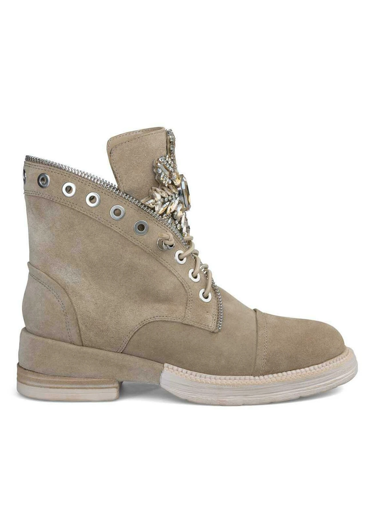 Alma En Pena Patis - Veterboots - Arena 1 Alma En Pena Patis - Veterboots - Arena